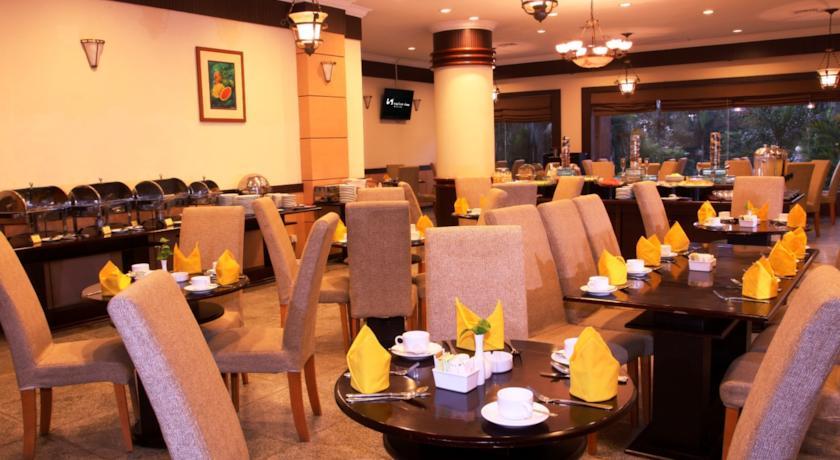 Swiss-Belinn Baloi Batam Нагоя Экстерьер фото